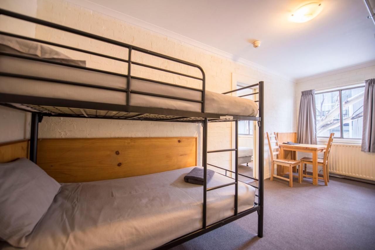 Enzian Hotel Mt Buller Маунт-Буллер Экстерьер фото