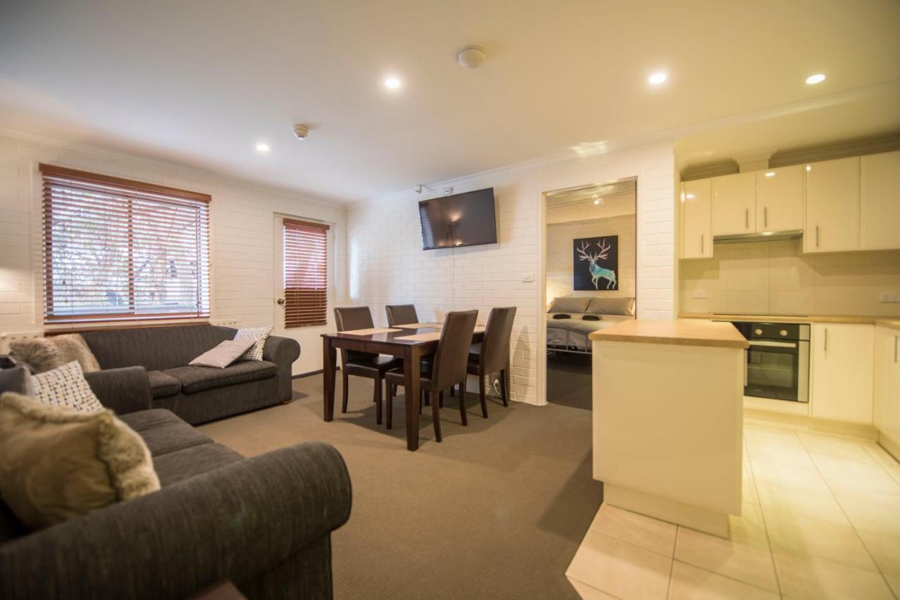 Enzian Hotel Mt Buller Маунт-Буллер Экстерьер фото
